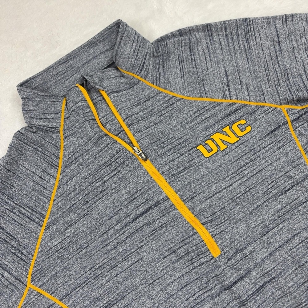UNC Greensboro color Under Armour 1/4 Zip Shirt Womens L Gray HeatGear Fitted